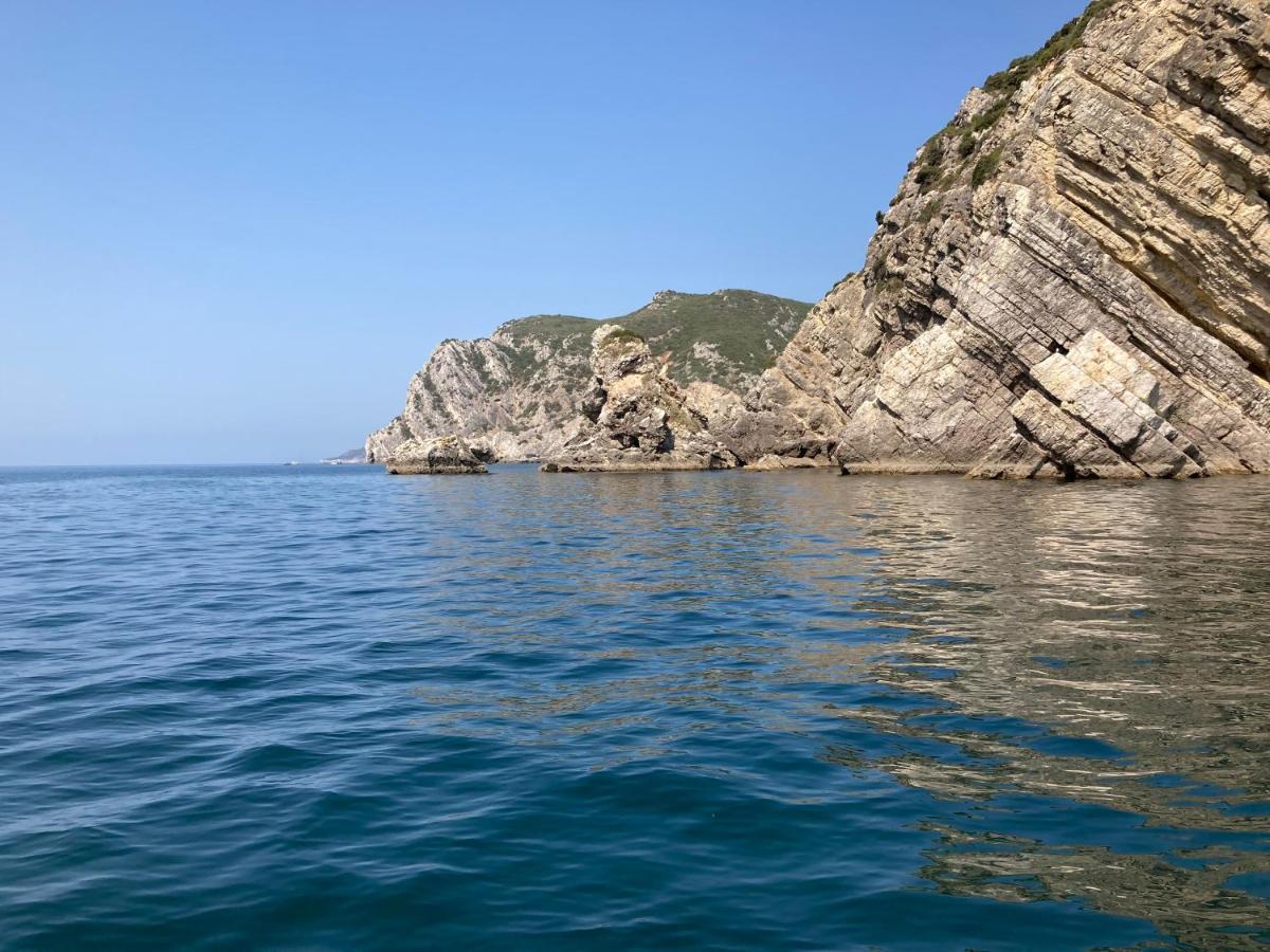 شقة Sesimbra By The Sea المظهر الخارجي الصورة